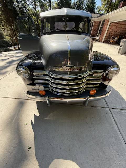 Chevrolet-3100-five-window-1953-black-3