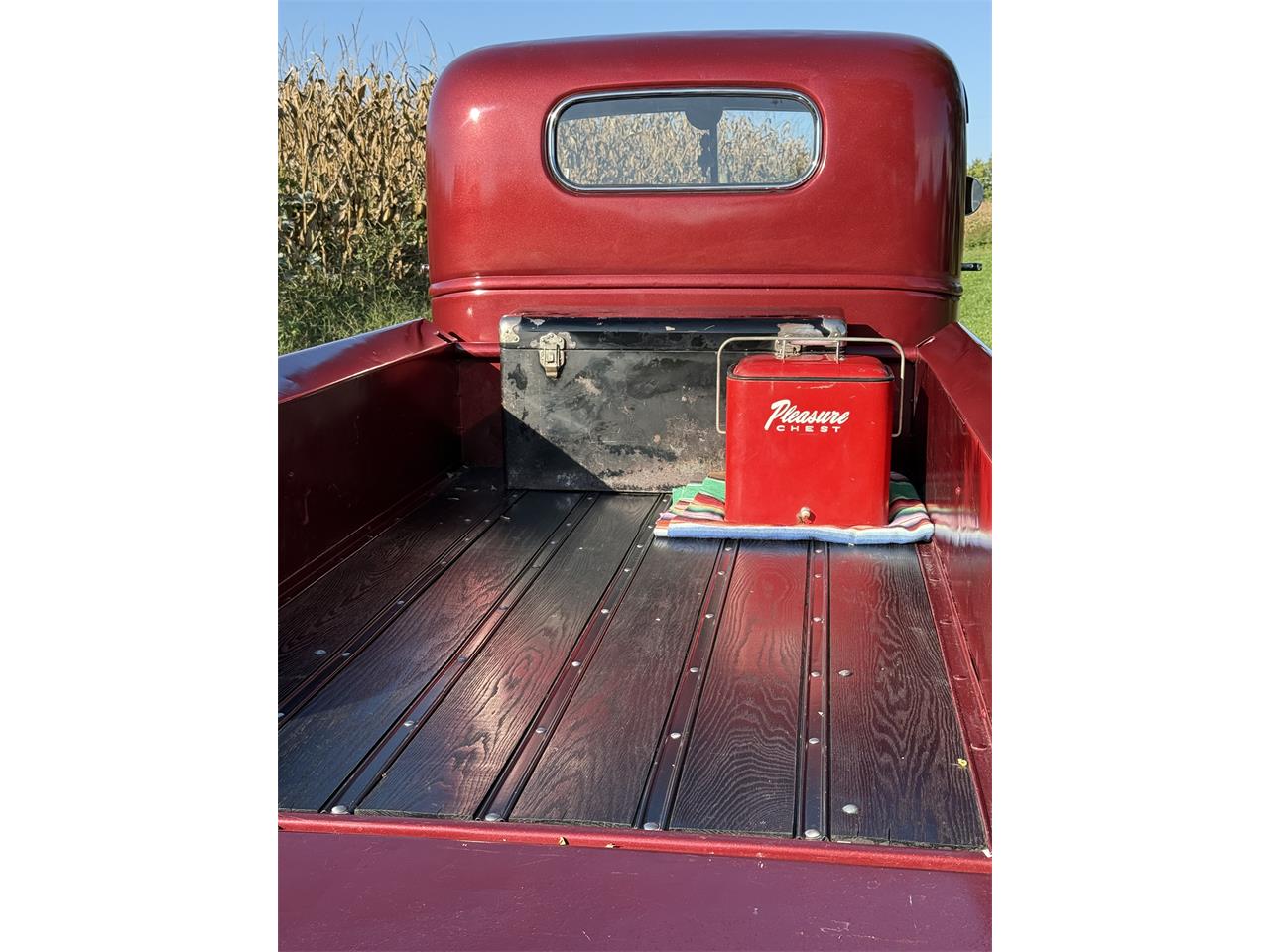 Chevrolet-34-ton-pickup-1941-Red-Grey-17