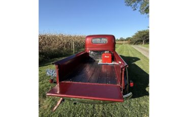 Chevrolet-34-ton-pickup-1941-Red-Grey-18