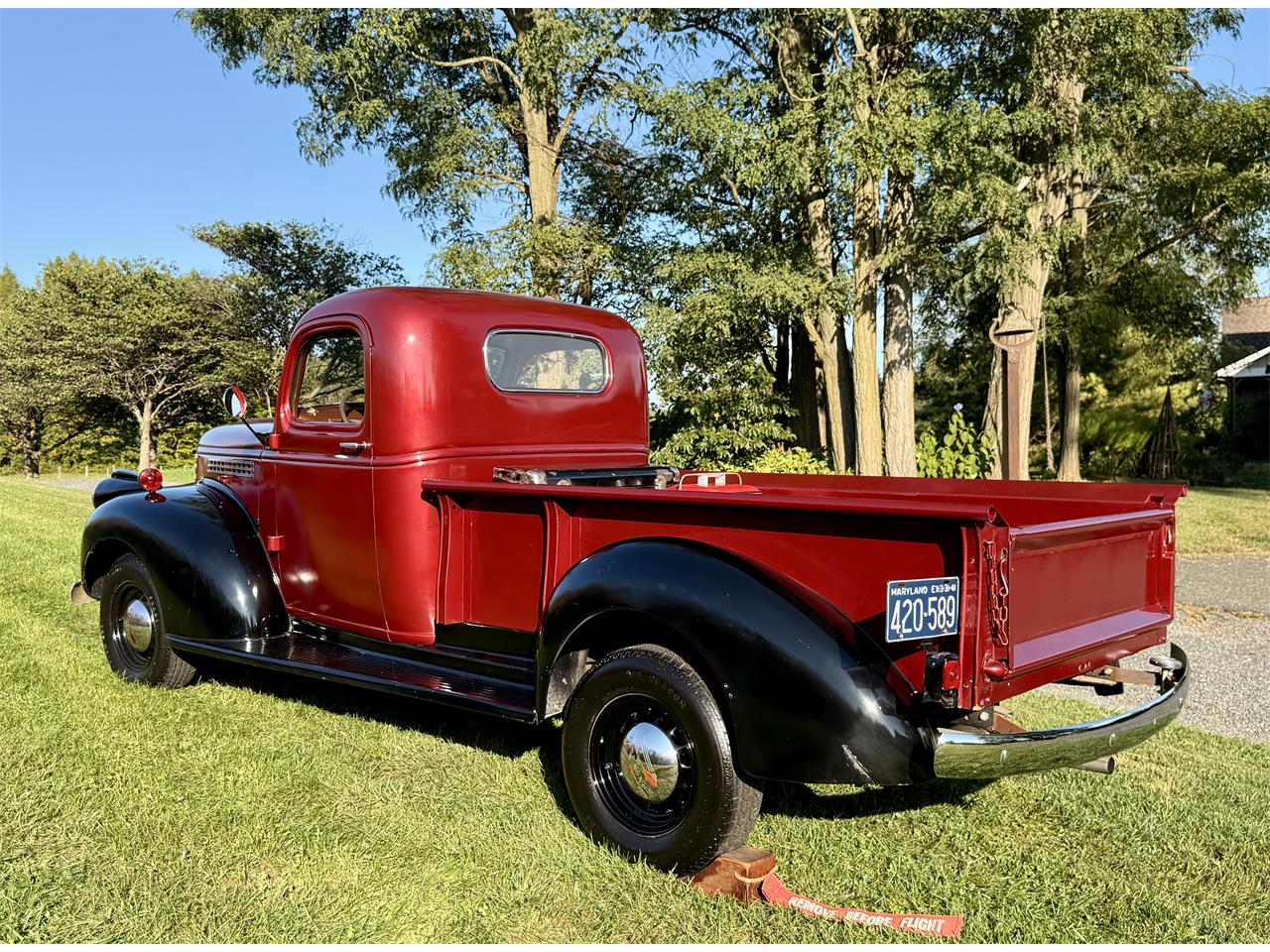 Chevrolet-34-ton-pickup-1941-Red-Grey-24