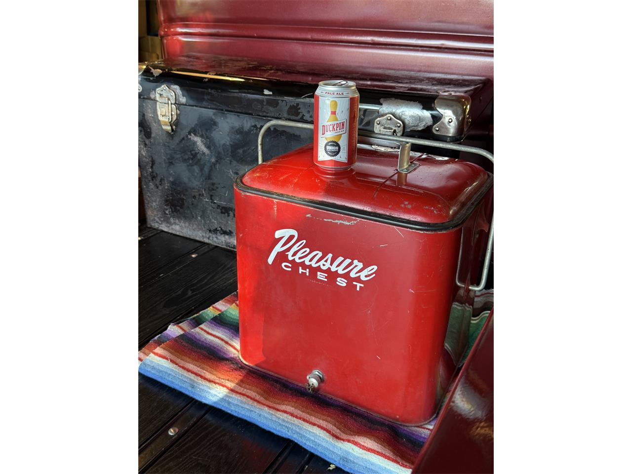 Chevrolet-34-ton-pickup-1941-Red-Grey-6