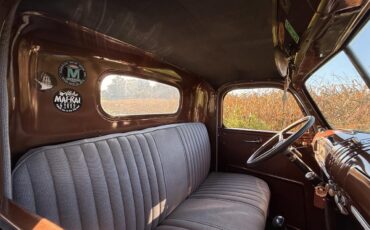 Chevrolet-34-ton-pickup-1941-Red-Grey-7