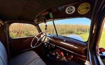 Chevrolet-34-ton-pickup-1941-Red-Grey-8