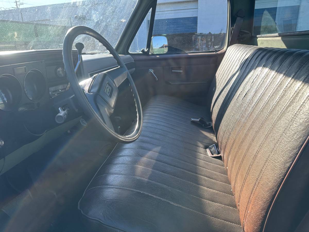 Chevrolet-3500-diesel-1986-8