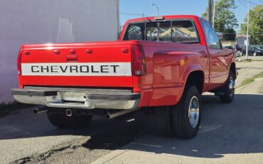 Chevrolet-3500-dully-1989-custom-1