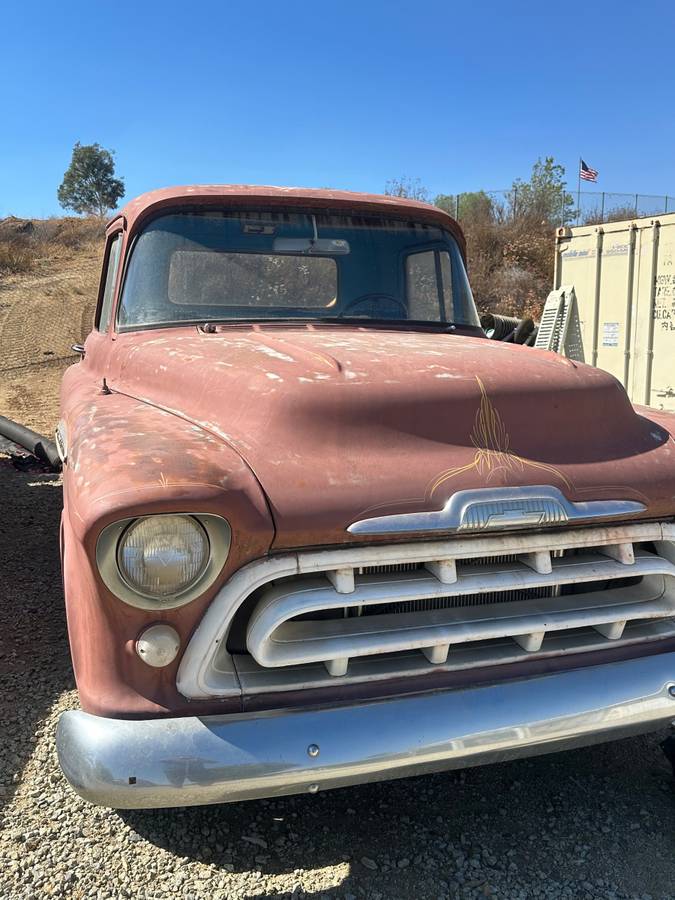Chevrolet-3600-1957-125