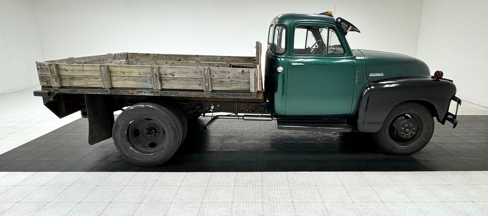 Chevrolet-3800-Series-1952-Targa-5