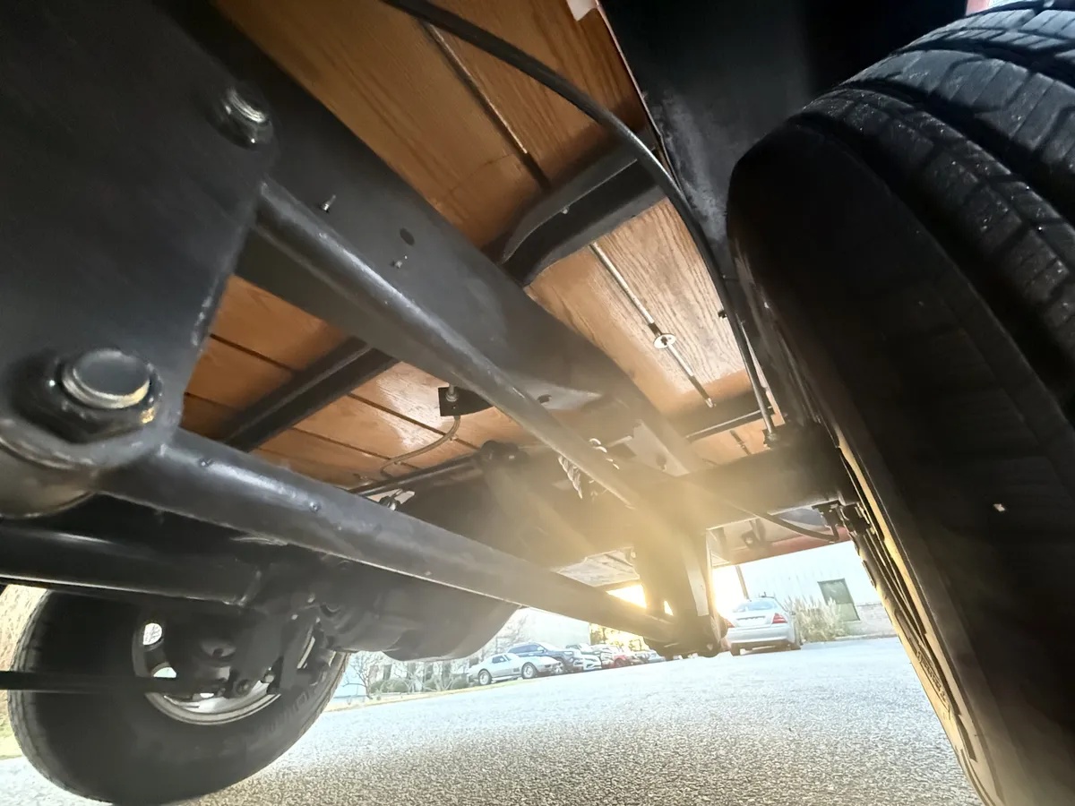 Chevrolet-Apache-1958-Medium-Red-Black-11