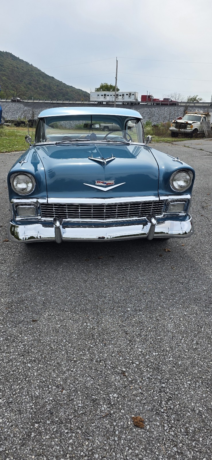 Chevrolet-Bel-Air-1956-2