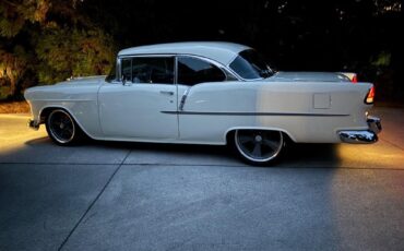 Chevrolet-Bel-Air-210-Restomod-LS3-tremec-6-spd.-Big-brakes-1955-19