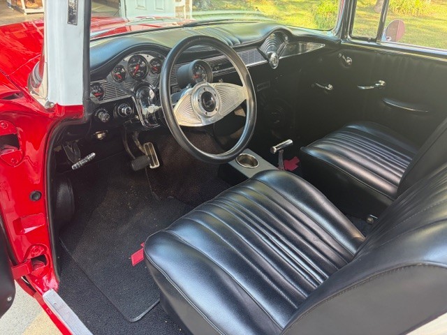 Chevrolet-Bel-Air150210-1956-210-17