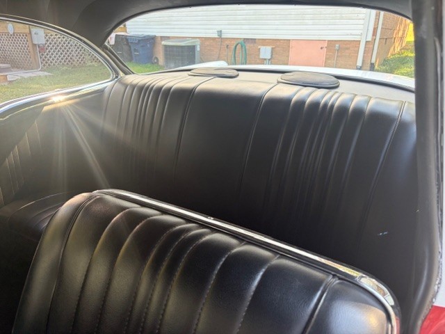 Chevrolet-Bel-Air150210-1956-210-18