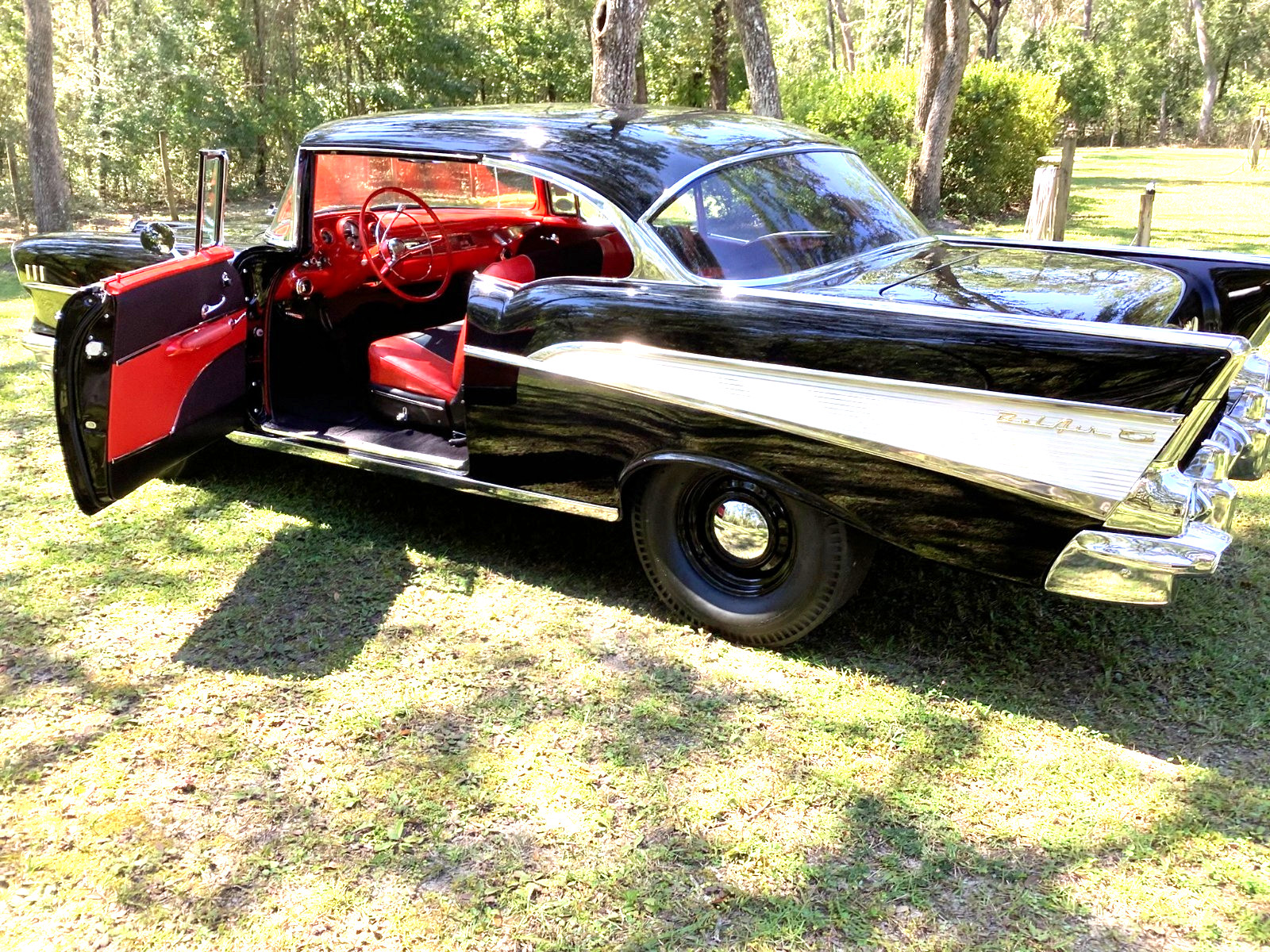 Chevrolet-Bel-Air150210-1957-Two-Door-Hardtop-1