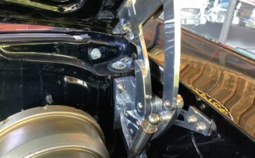Chevrolet-Bel-Air150210-1957-Two-Door-Hardtop-27