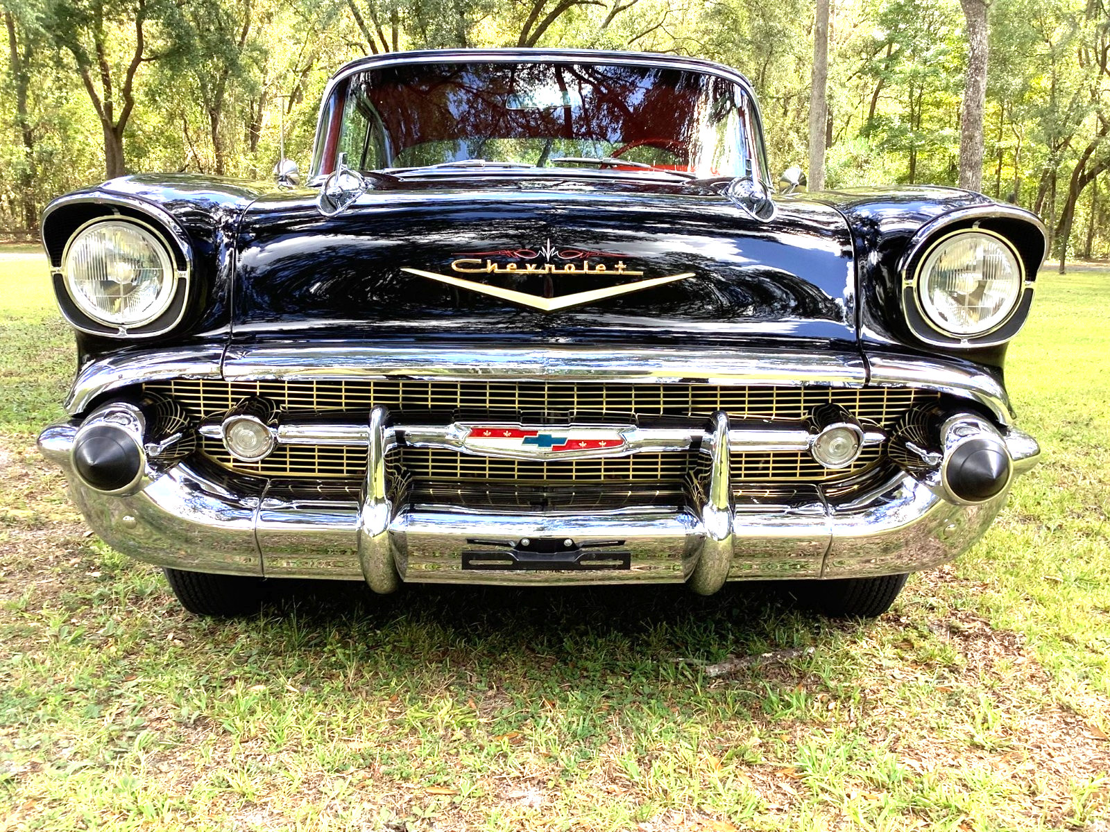 Chevrolet-Bel-Air150210-1957-Two-Door-Hardtop-3