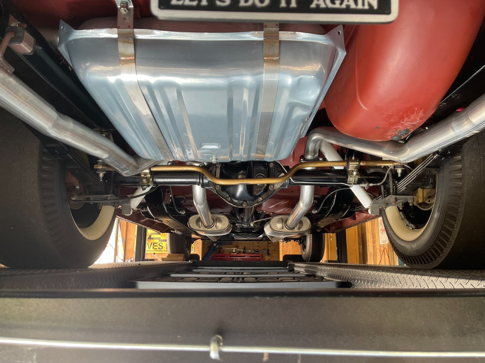 Chevrolet-Bel-Air150210-1957-Two-Door-Hardtop-31