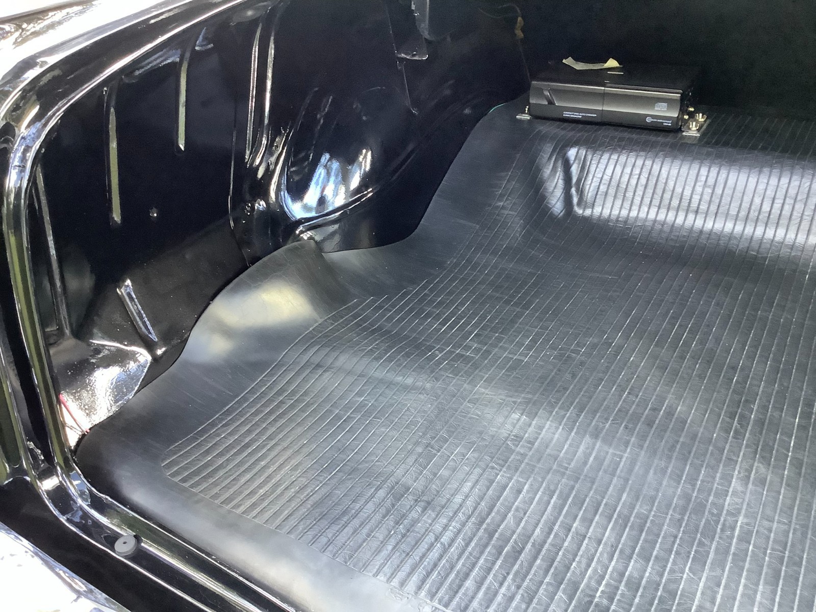 Chevrolet-Bel-Air150210-1957-Two-Door-Hardtop-38