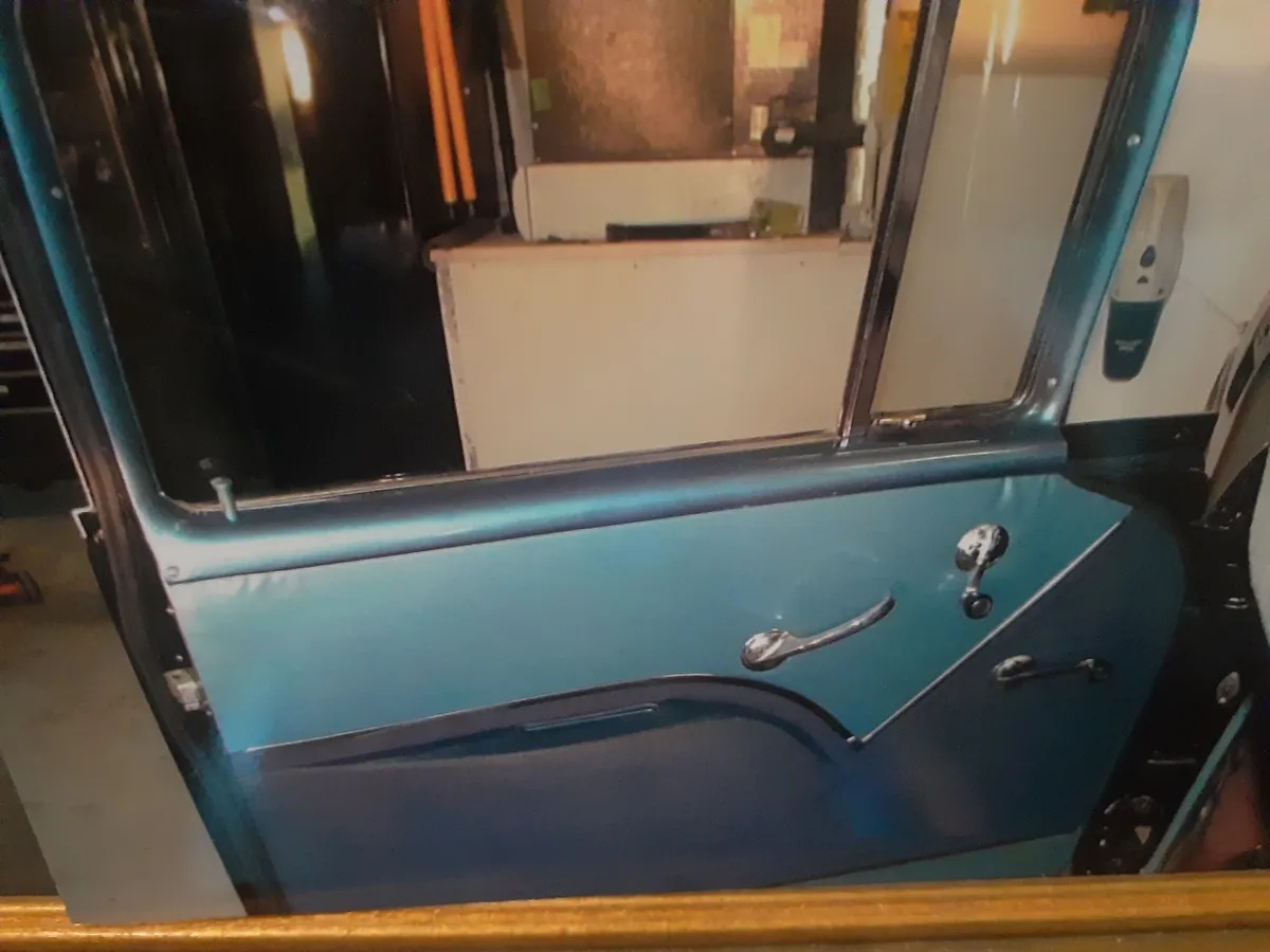 Chevrolet-Bel-air-1955-Black-And-White-Blue-8