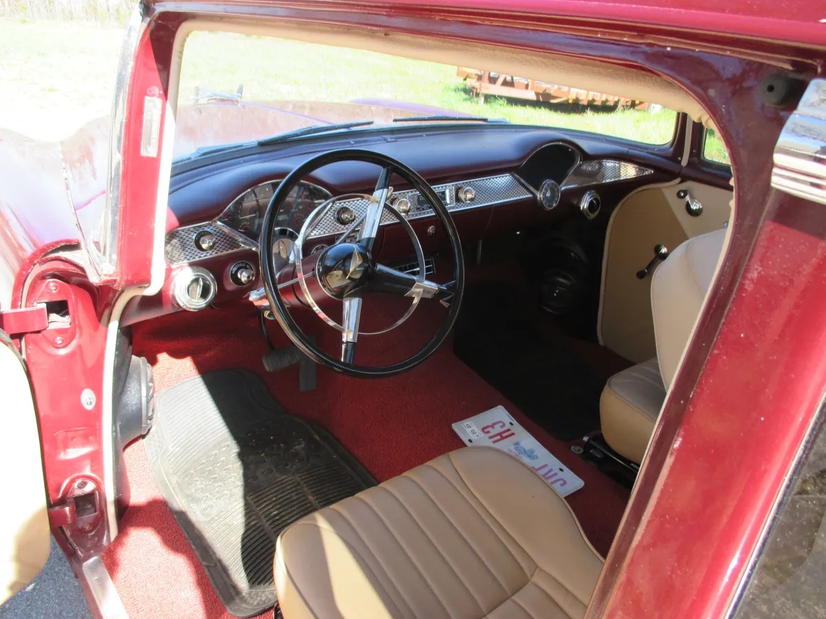 Chevrolet-Bel-air-1955-Maroon-Tan-11