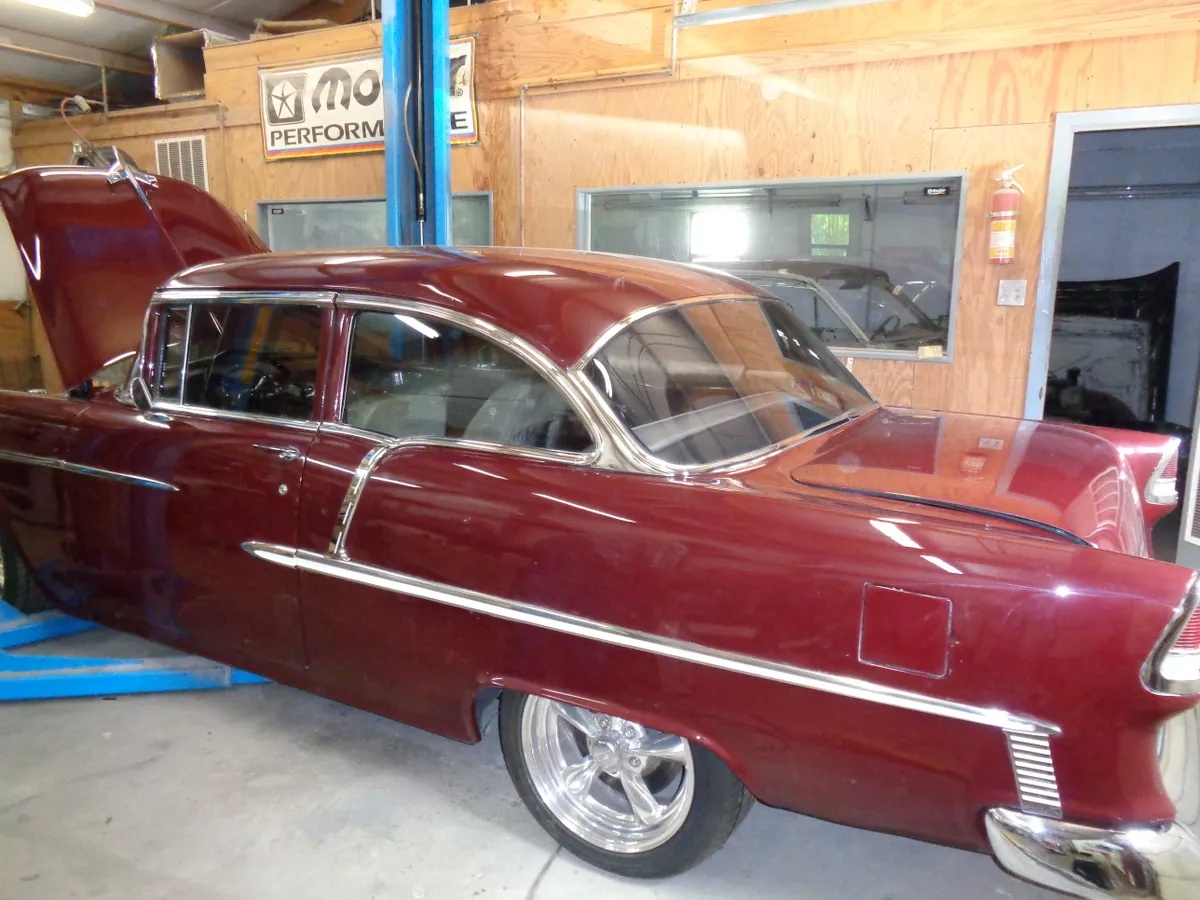 Chevrolet-Bel-air-1955-Maroon-Tan-14