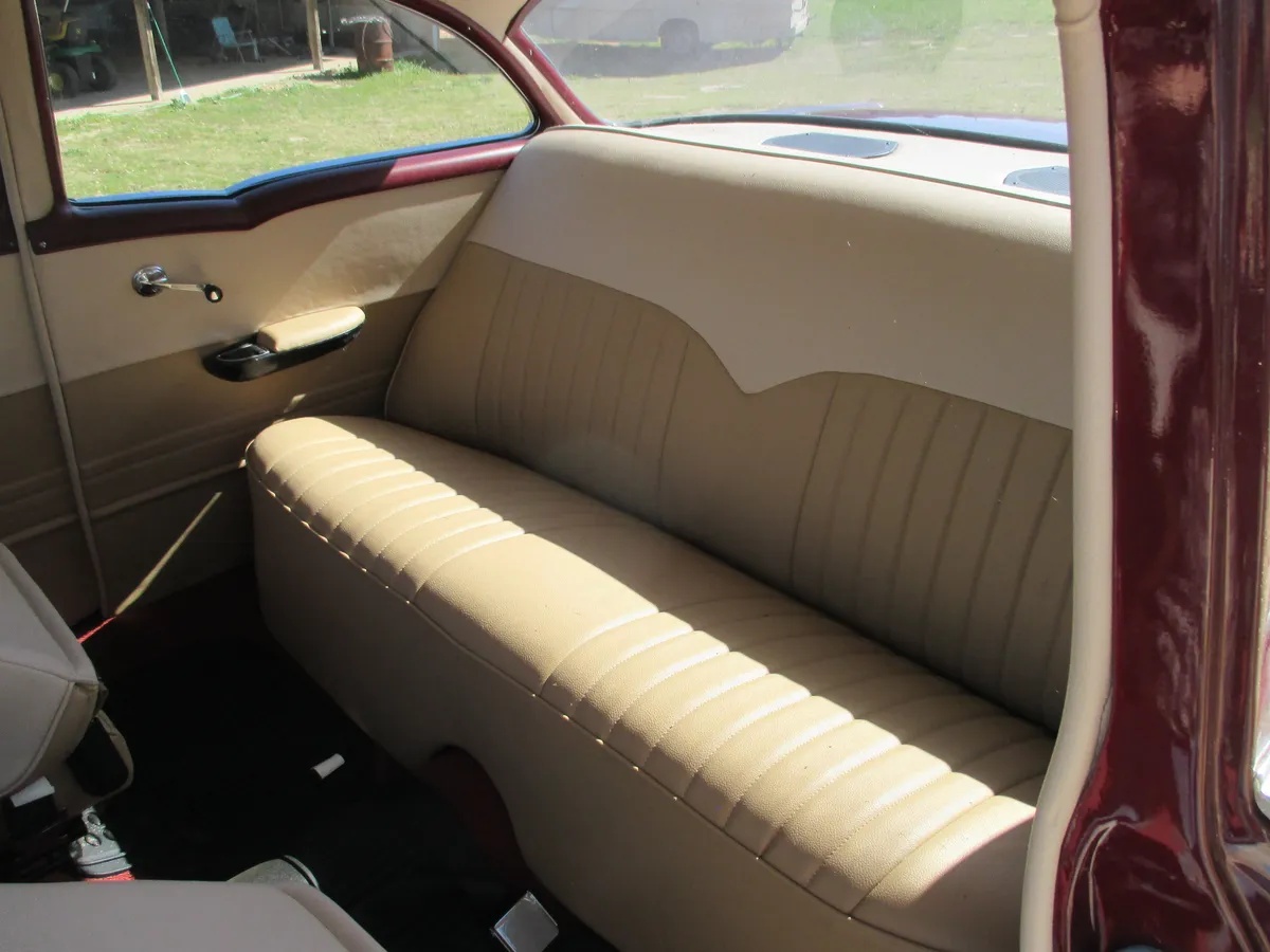 Chevrolet-Bel-air-1955-Maroon-Tan-9