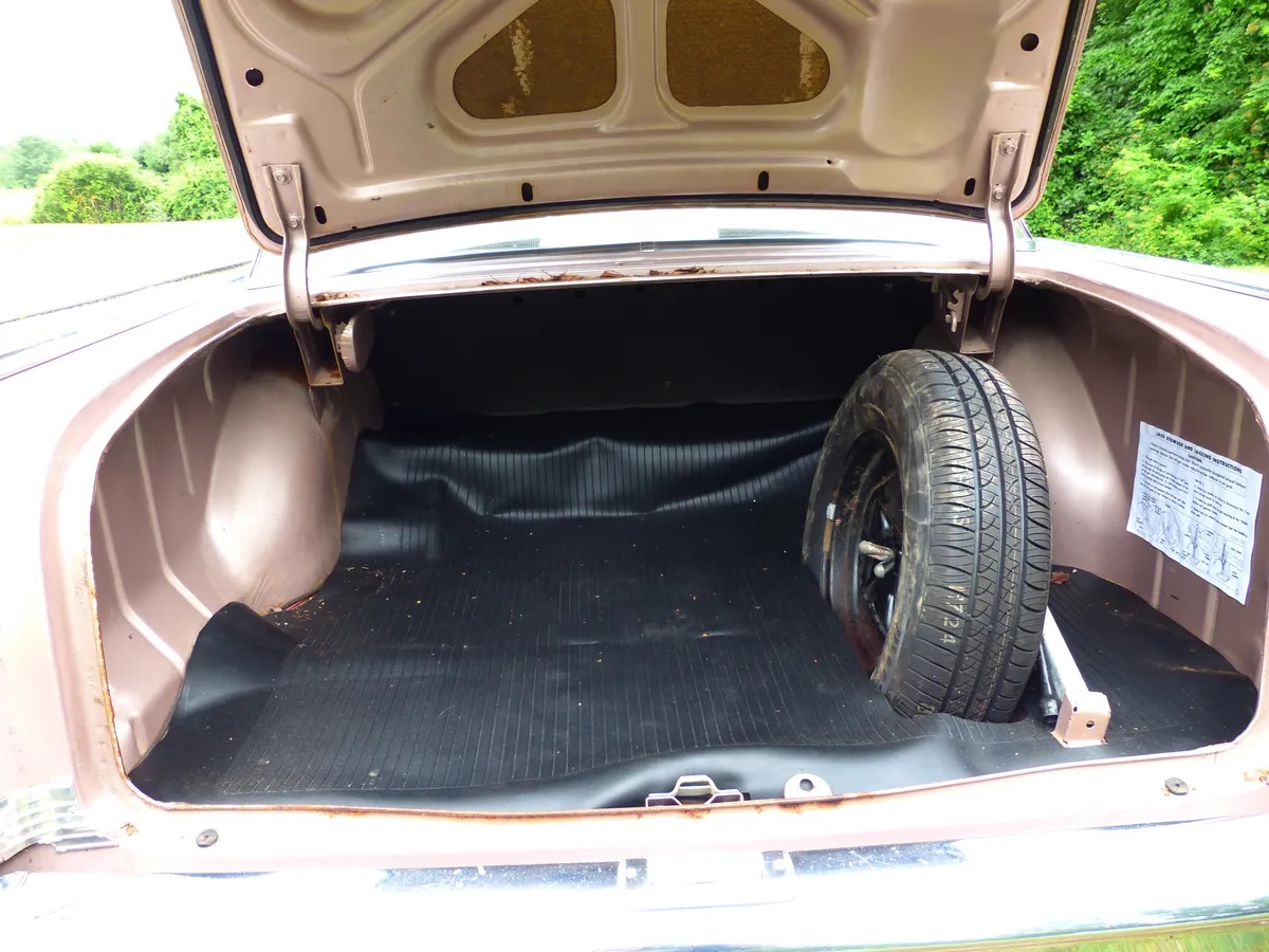 Chevrolet-Bel-air-1957-Dusk-Pearl-amp-India-Ivory-Silver-And-Black-16