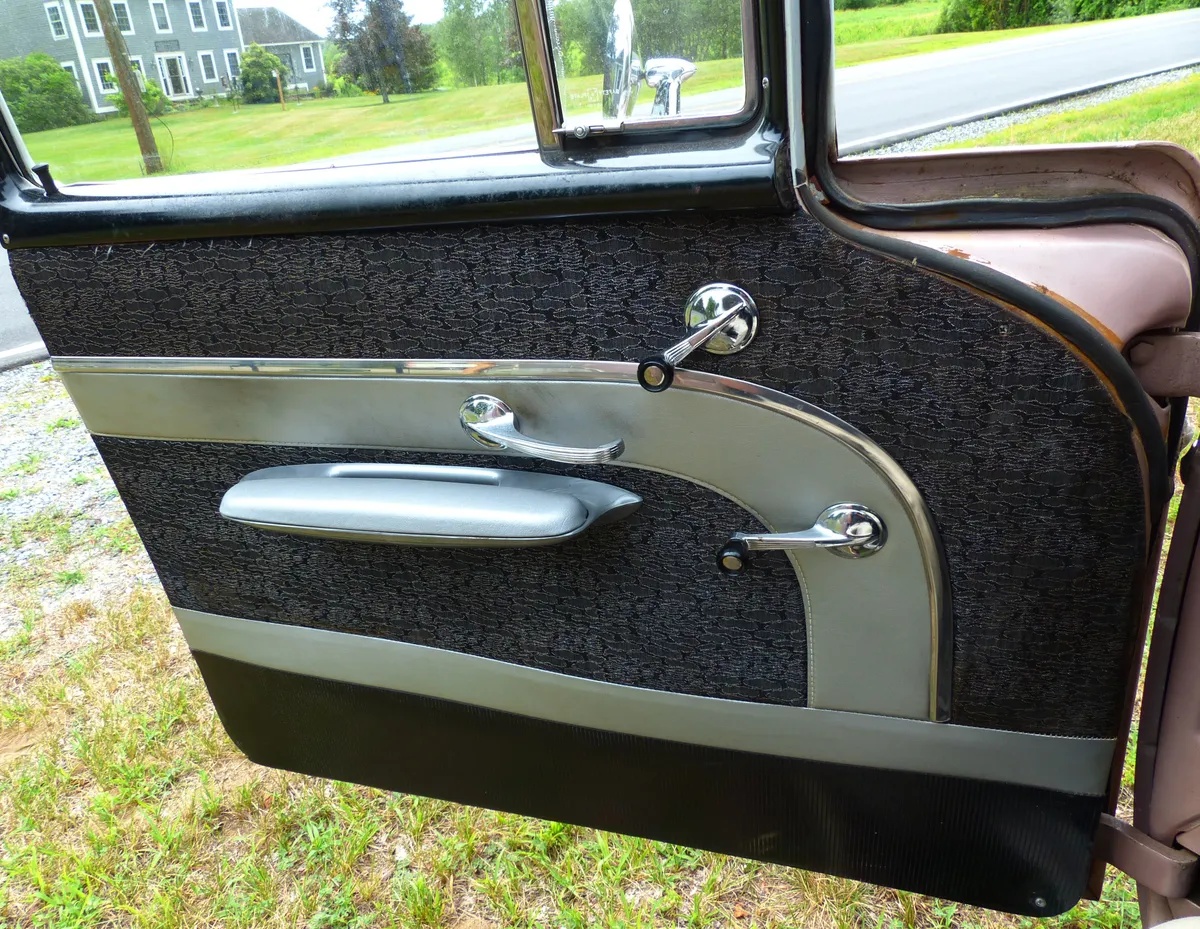 Chevrolet-Bel-air-1957-Dusk-Pearl-amp-India-Ivory-Silver-And-Black-9