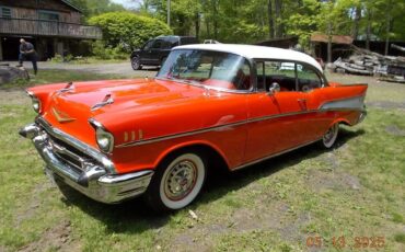 Chevrolet-Bel-air-1957-Matador-Red-amp-India-Ivory-2-Tone-Red-amp-Black-1