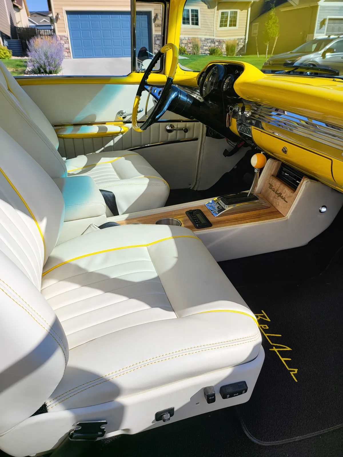 Chevrolet-Bel-air-1957-Yellow-White-5