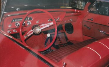 Chevrolet-Bel-air-1962-Roman-Red-Red-8