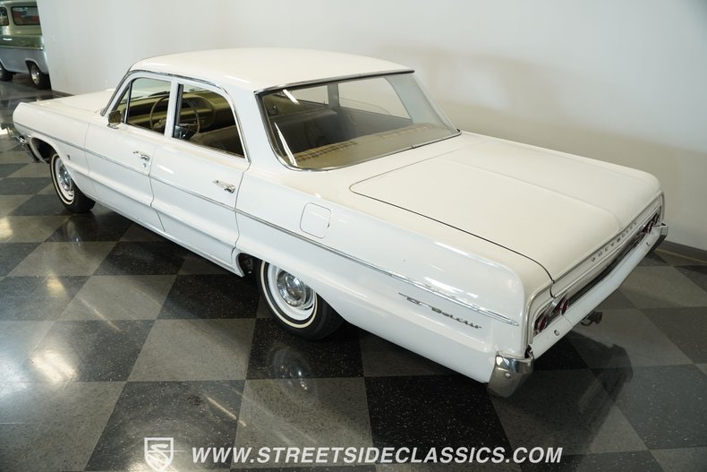 Chevrolet-Bel-air-1964-White-Fawn-16