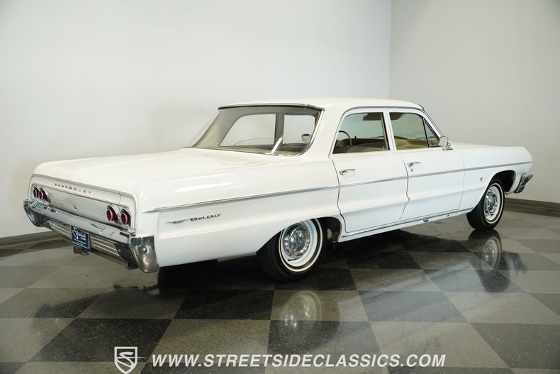 Chevrolet-Bel-air-1964-White-Fawn-18