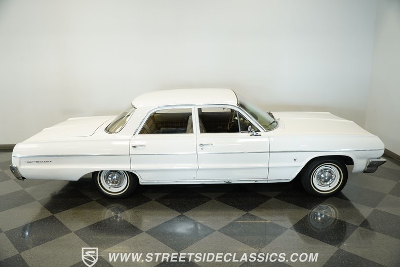 Chevrolet-Bel-air-1964-White-Fawn-25