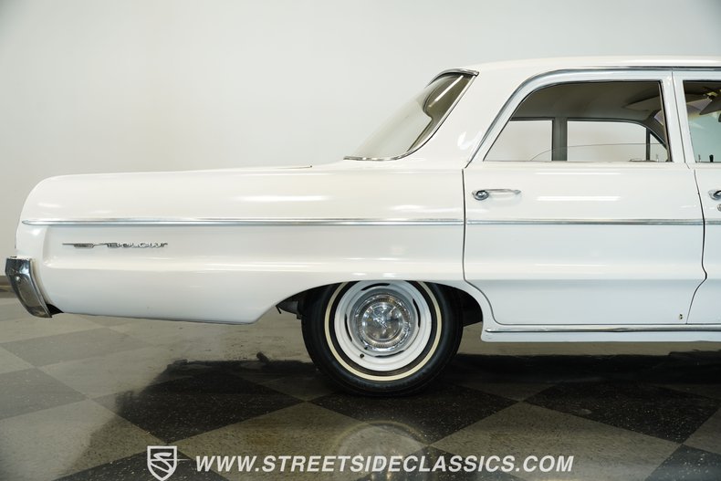 Chevrolet-Bel-air-1964-White-Fawn-37