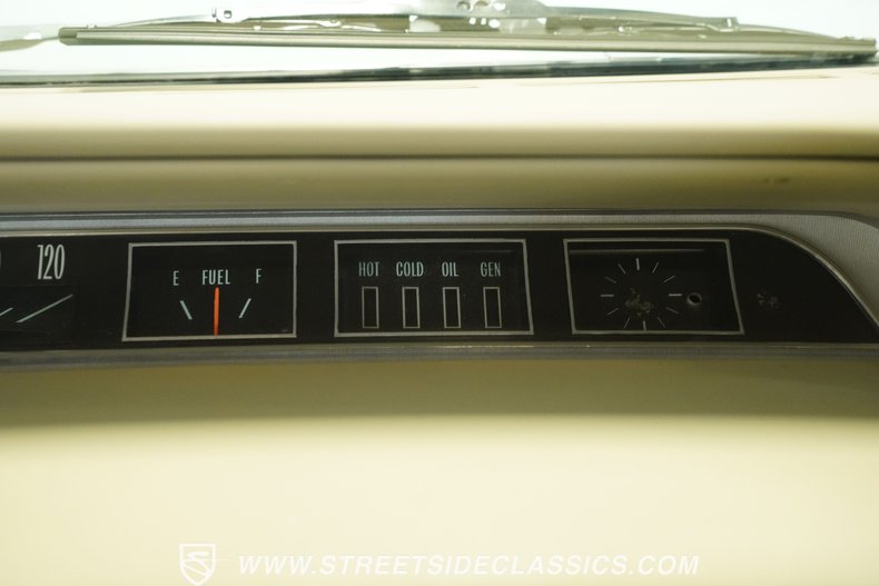 Chevrolet-Bel-air-1964-White-Fawn-46