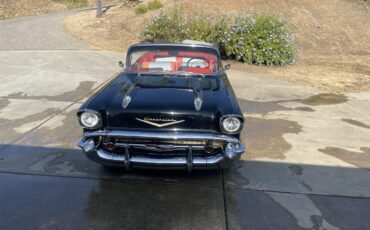 Chevrolet-Bel-air-convertible-1957-Black-RedSilver-1