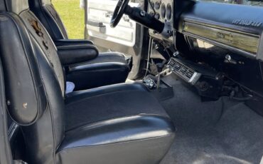 Chevrolet-Blazer-1973-Black-Black-10