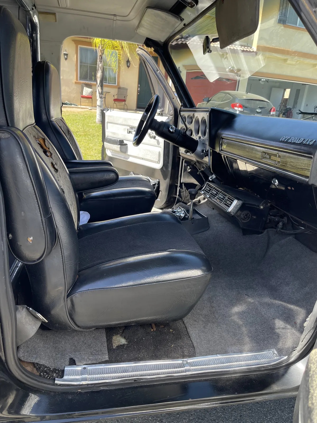 Chevrolet-Blazer-1973-Black-Black-10