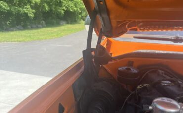 Chevrolet-Blazer-1973-Orange-Tan-1