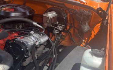 Chevrolet-Blazer-1973-Orange-Tan-11