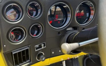 Chevrolet-Blazer-1975-Yellow-Black-Grey-11