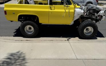 Chevrolet-Blazer-1975-Yellow-Black-Grey-4