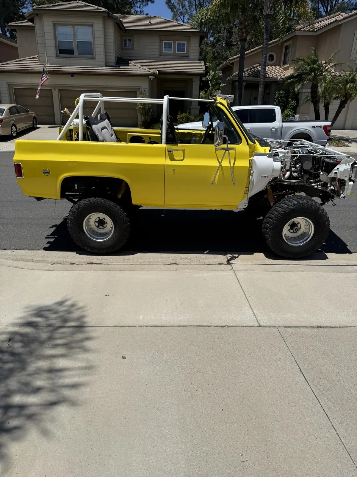 Chevrolet-Blazer-1975-Yellow-Black-Grey-4