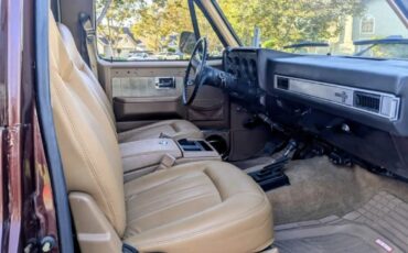Chevrolet-Blazer-1987-SUV-10