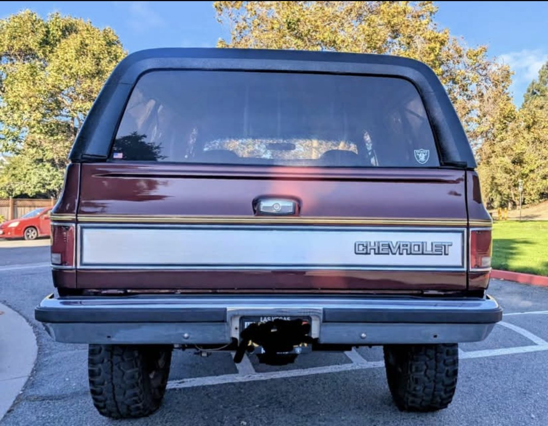 Chevrolet-Blazer-1987-SUV-3