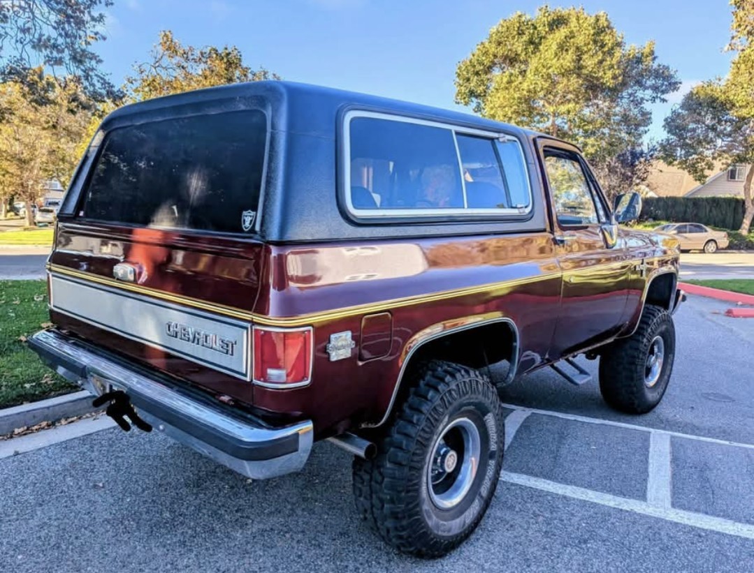 Chevrolet-Blazer-1987-SUV-4
