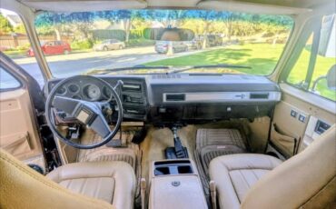 Chevrolet-Blazer-1987-SUV-8