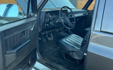 Chevrolet-Blazer-1988-SUV-12