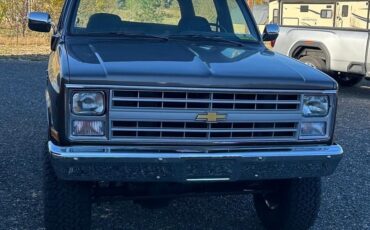 Chevrolet-Blazer-1988-SUV