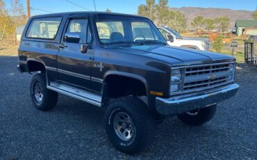 Chevrolet-Blazer-1988-SUV-8